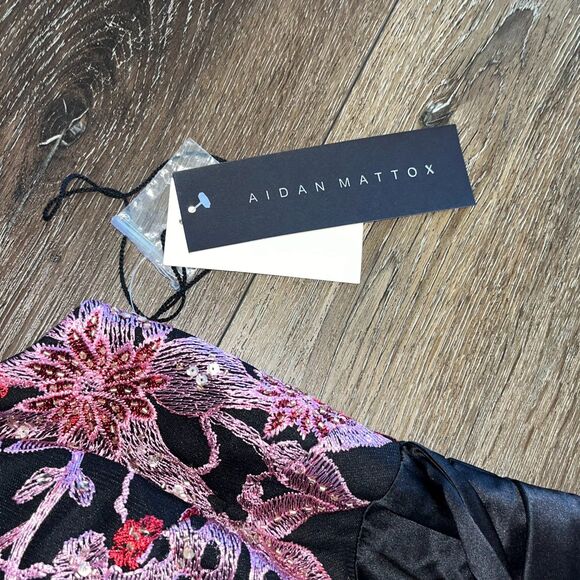 NWT Aidan Mattox Embroidered Ruffle Halter Short Dress Women's 10 Multicolor - Picture 8 of 10